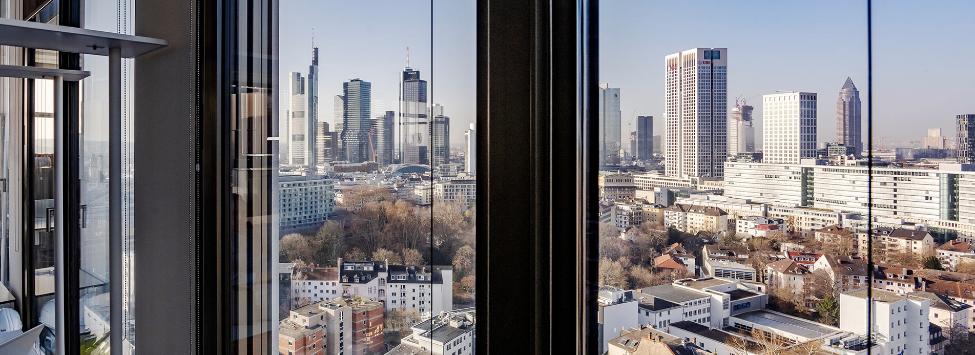 View of the Frankfurt skyline from the VICTORIAPARTNERS office.
